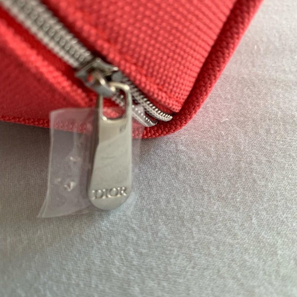 Small travel pouch Dior Beauty - new, never used